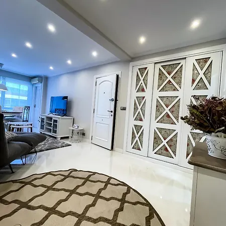 Acogedor Piso Familiar Travesia Apartment
