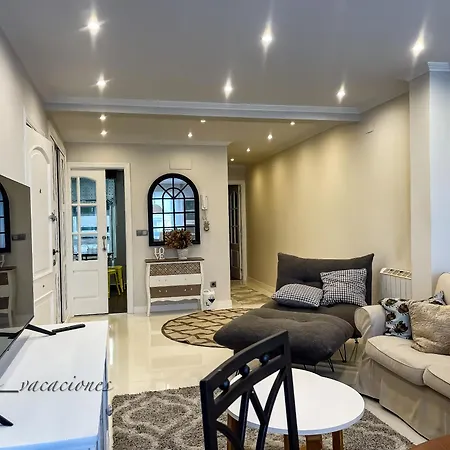 Acogedor Piso Familiar Travesia Apartment